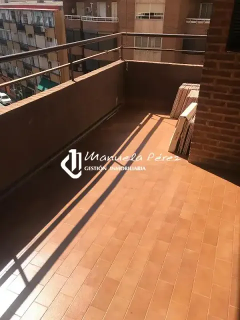 Piso de 95 m² en Cáceres