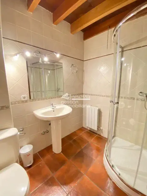 Quarto para alugar, Segovia