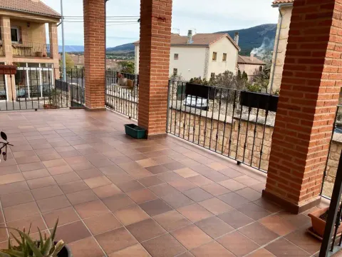 Casa de 270 m² a Prádena