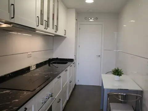 Wohnung 72 m² in Madrid