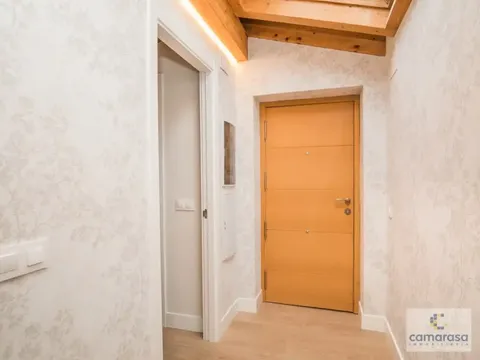 Pis de 78 m² a Àvila