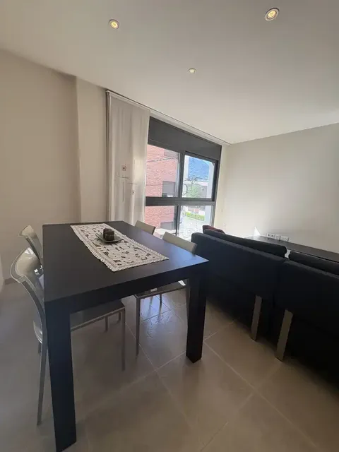 Pis de 77 m² a Anglès