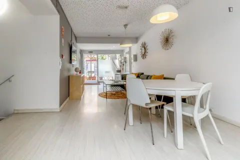 Chambre à louer, Grenade