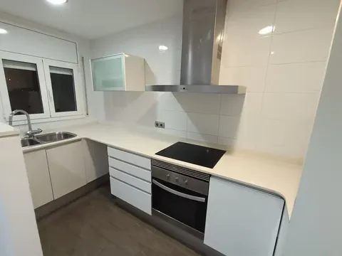 Haus 80 m² in Sant Vicenç dels Horts