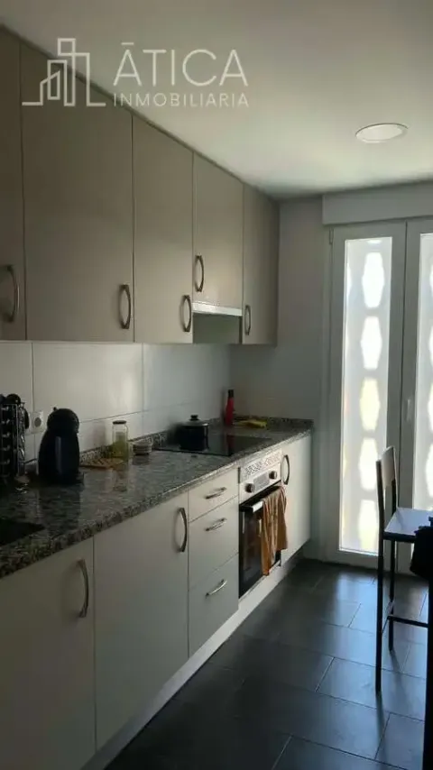 Room for rent, Salamanca (4/10)