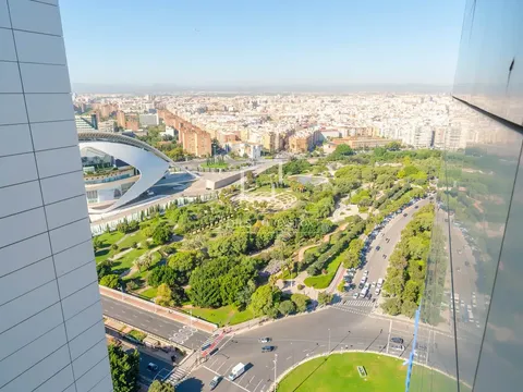 Pis de 131 m² a València