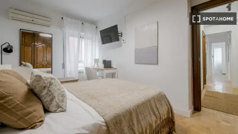 Quarto para alugar, Madrid (2/19)