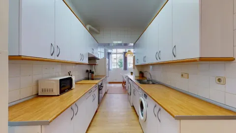Quarto para alugar, Madrid (4/10)