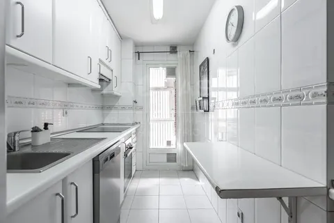 Wohnung 94 m² in Madrid