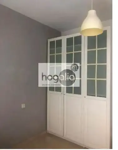 Flat 95 m² in Seville (4/12)
