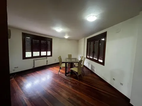 Casa de 180 m² a San Cibrao das Viñas