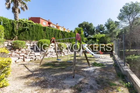Casa de 150 m² en Nàquera / Náquera