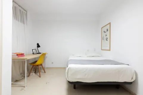 Quarto para alugar, Madrid (2/10)