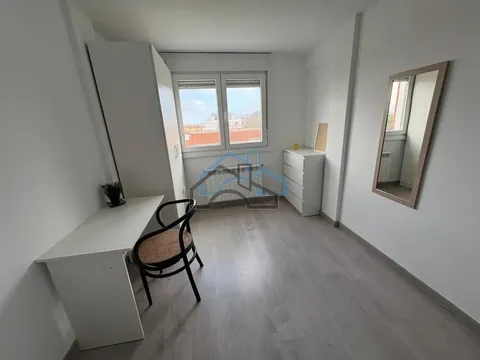 Pis de 120 m² a Oleiros