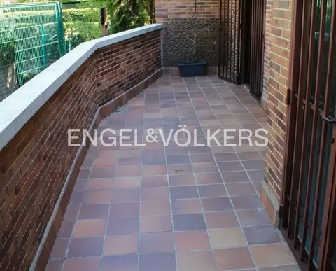 Wohnung 118 m² in Madrid