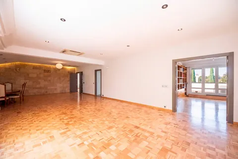 Appartamento 250 m² a Madrid (4/46)