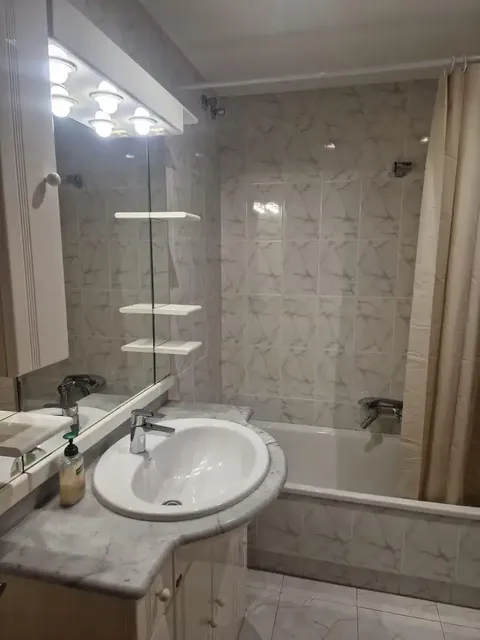 Wohnung 119 m² in Madrid