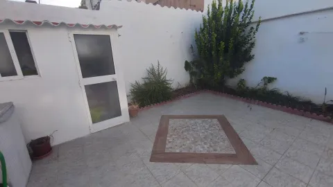 House 80 m² in Málaga