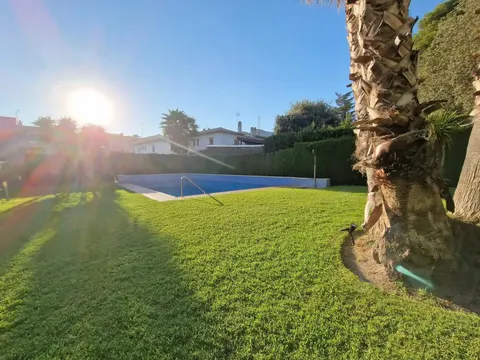 Wohnung 75 m² in Roda de Berà