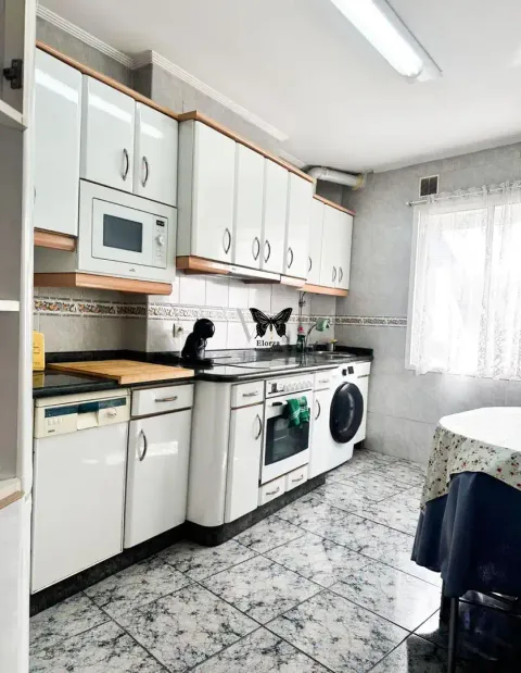 Appartamento 133 m² a Oviedo