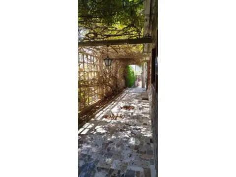 House 150 m² in Cabra del Camp