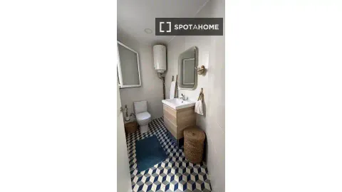 Квартира 45 м² в Барселоне