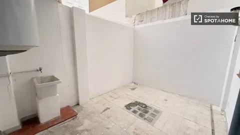 Habitació de lloguer, Torrent