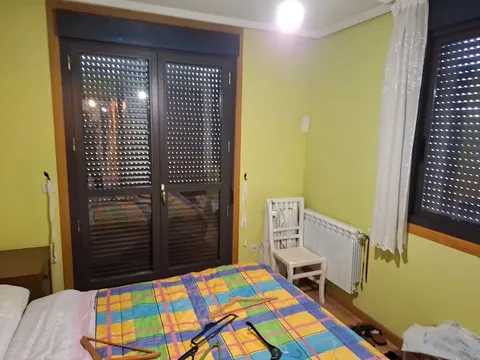 Casa de 160 m² a Toén