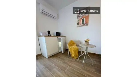 Chambre à louer, Madrid (4/17)