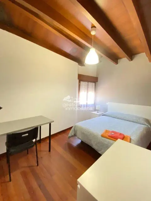 Quarto para alugar, Segovia