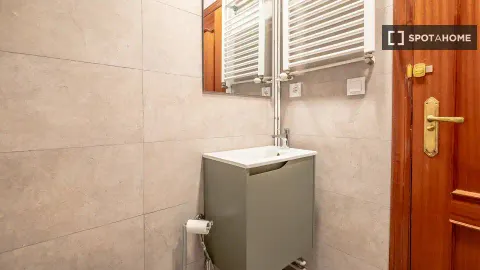 Chambre à louer, Valence