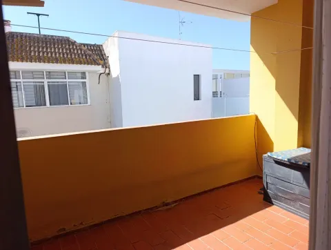 Pis de 95 m² a Sanlúcar la Mayor