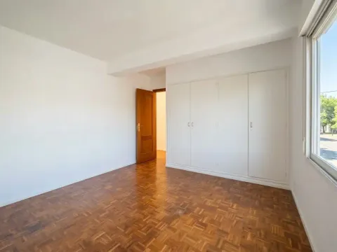 Piso de 76 m² en Madrid (3/10)