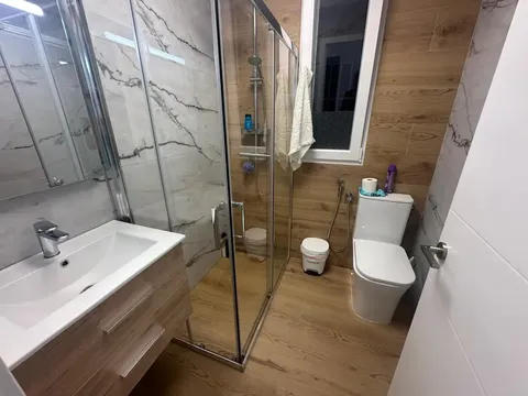 Zimmer zur Miete, Elda