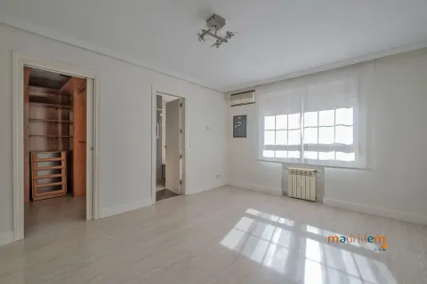 Piso de 306 m² en Madrid