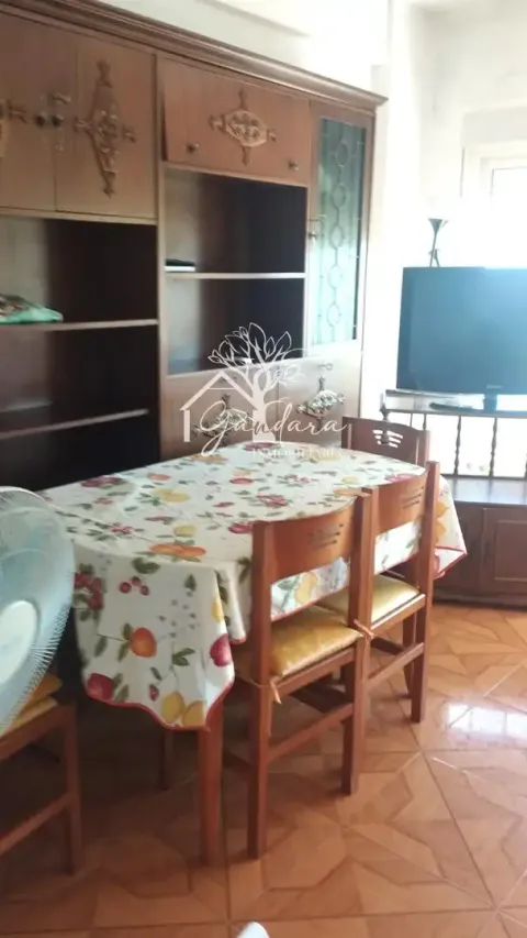 Pis de 81 m² a Ferrol (2/18)