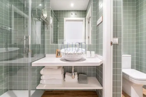 Wohnung 70 m² in Madrid
