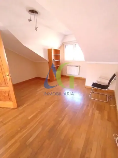 Casa 250 m² a San Andrés del Rabanedo