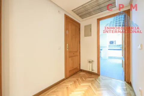 Pis de 147 m² a Pozuelo de Alarcón