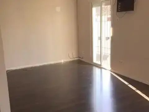 Pis de 100 m² a Còrdova