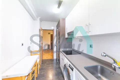 Pis de 95 m² a Oviedo