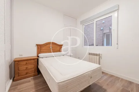 Wohnung 78 m² in Madrid