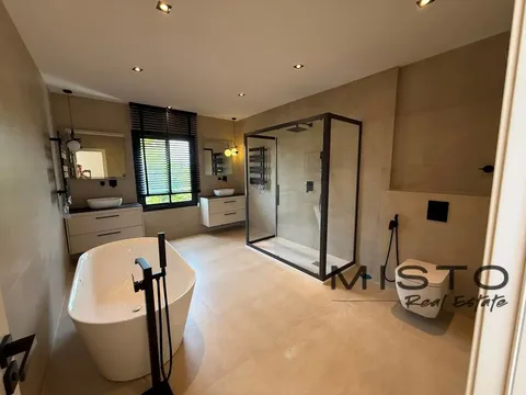 Haus 516 m² in Marbella