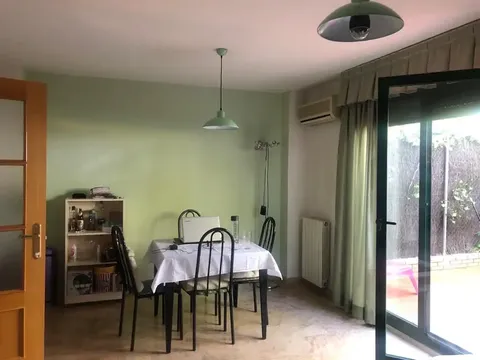 Habitació de lloguer, Villaviciosa de Odón