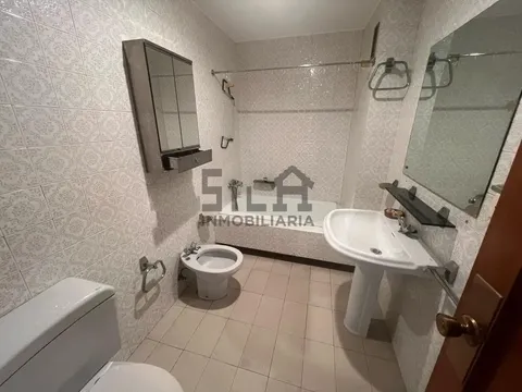 Pis de 122 m² a Ourense
