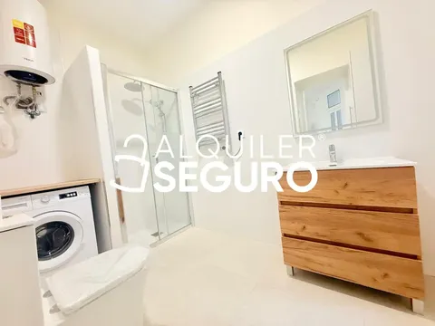 Wohnung 40 m² in Madrid