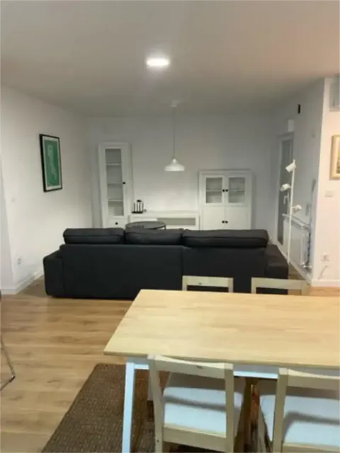Pis de 80 m² a Ourense
