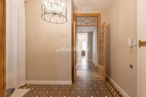 Wohnung 166 m² in Barcelona