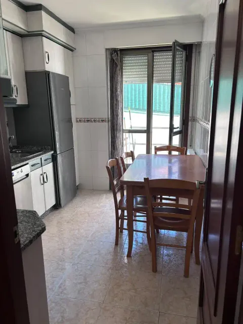 Flat 80 m² in Ourense (2/24)
