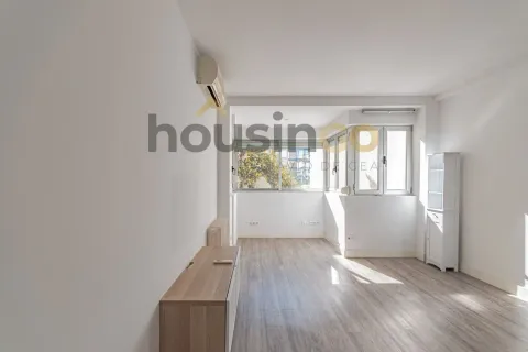 Flat 55 m² in Madrid